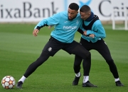 爱游戏入口-包含比利亚雷亚尔球队迎接挑战，备战下周比赛的词条