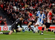 爱游戏官网app-关于伊涅斯塔受伤退场，毕尔巴鄂雄鹿客场战平莱万特的信息