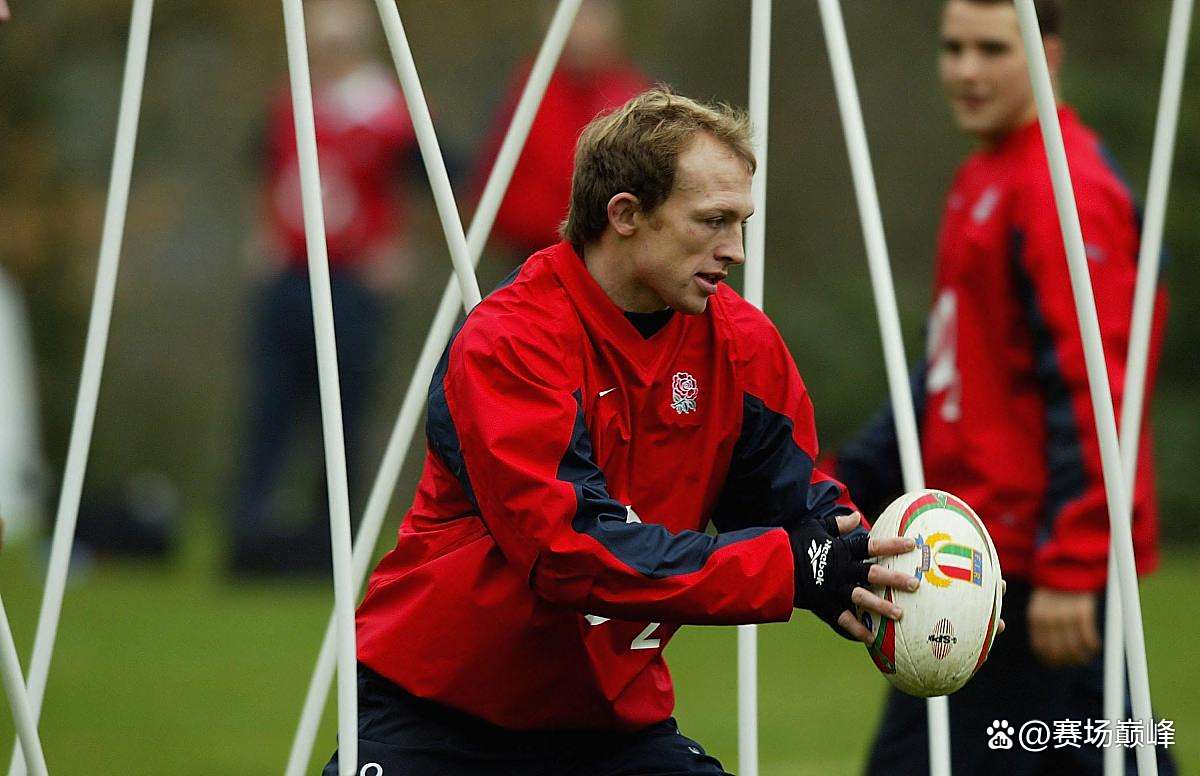 关于阿诺德发挥神勇防守稳固为利物浦保洁的信息