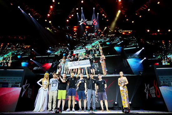 激烈角逐展现竞技魅力，精彩不断