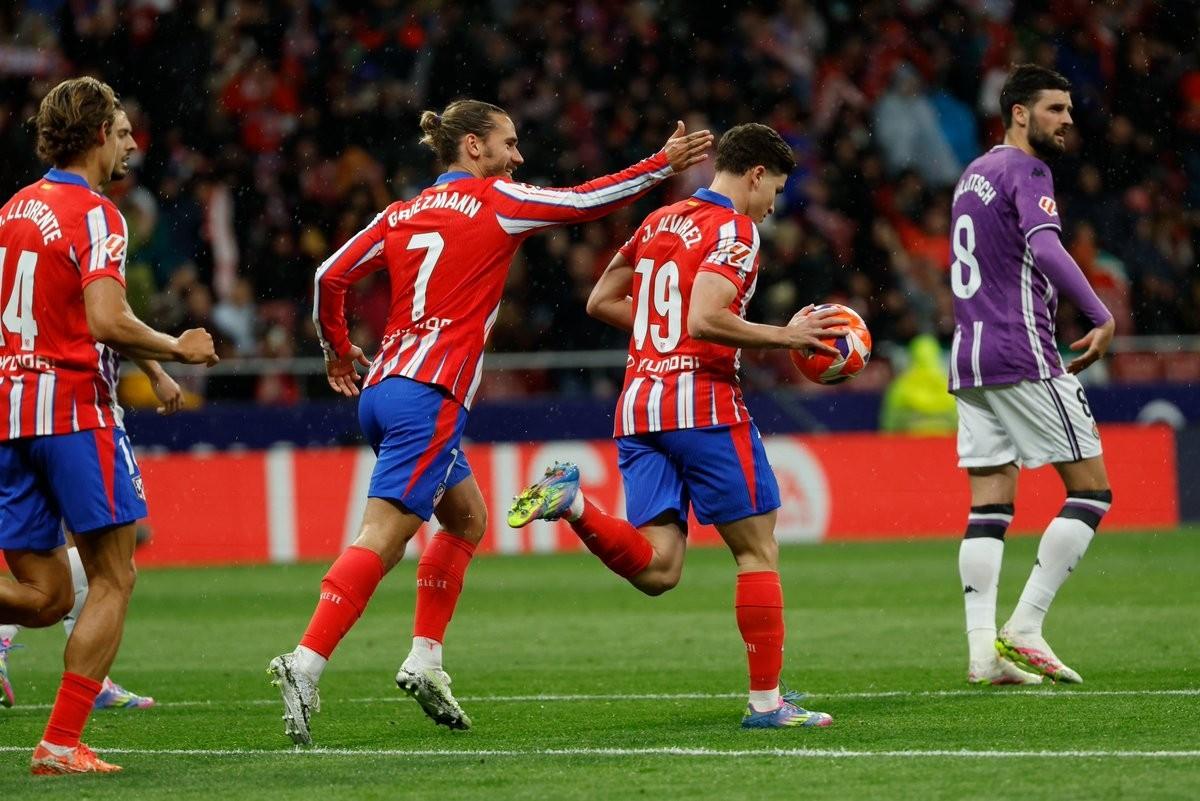 塞维利亚客场大胜巴拉多利德,暂时超越巴塞罗那排名联赛第三的简单介绍 塞维利亚客场大胜巴拉多利德,暂时超越巴塞罗那排名联赛第三的简单介绍