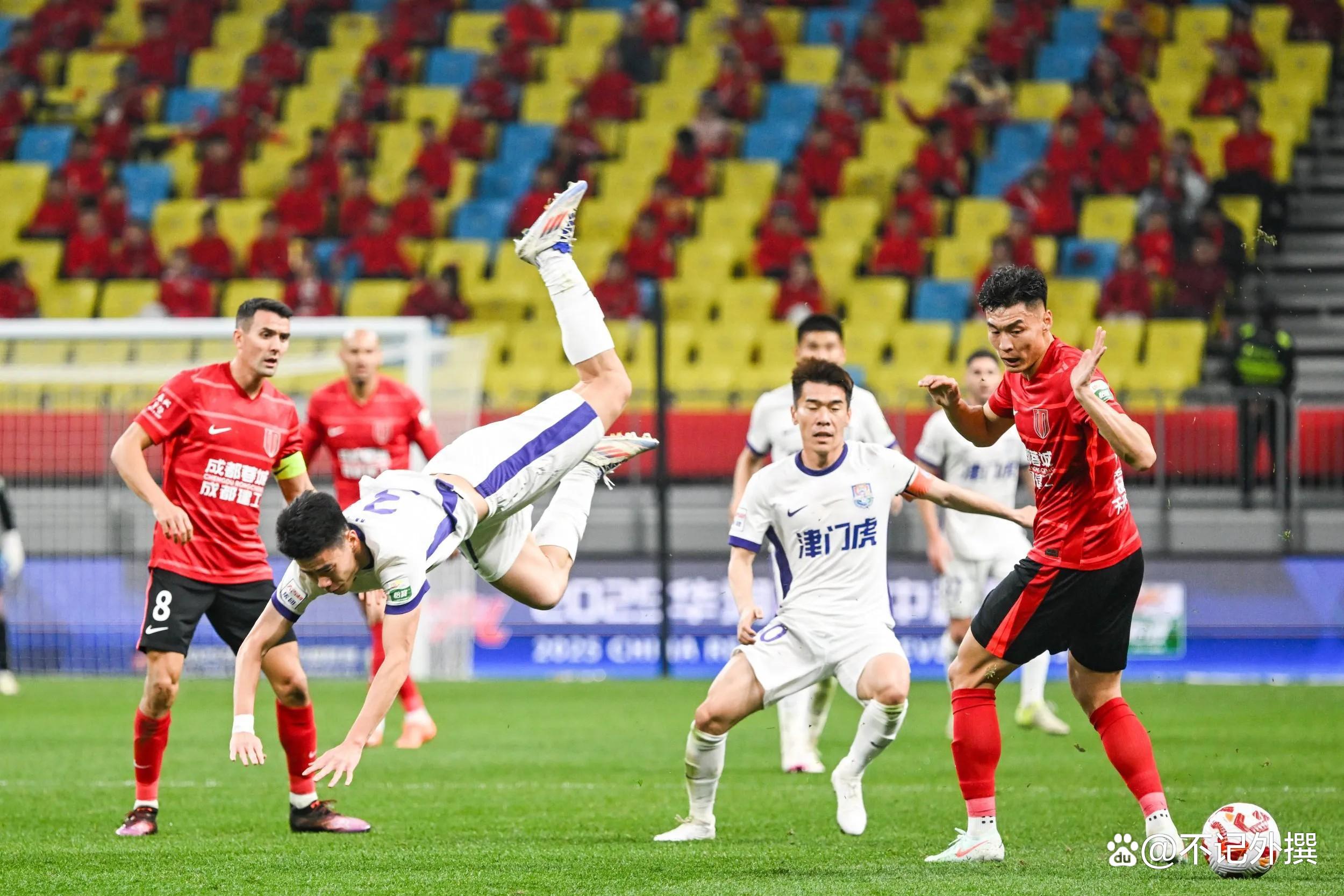 本土队伍备战国际赛事,全力迎战对手 本土队伍备战国际赛事,全力迎战对手