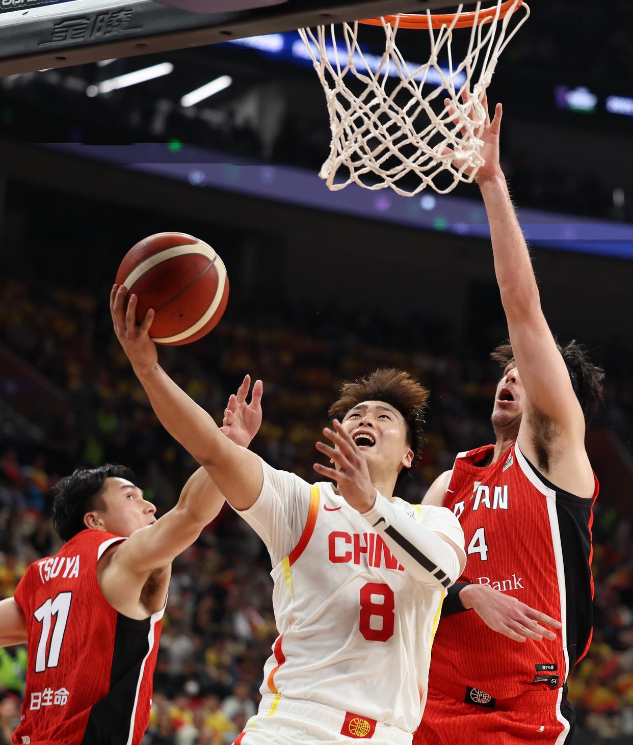 亚洲杯篮球锦标赛决赛，日本队战胜韩国夺冠