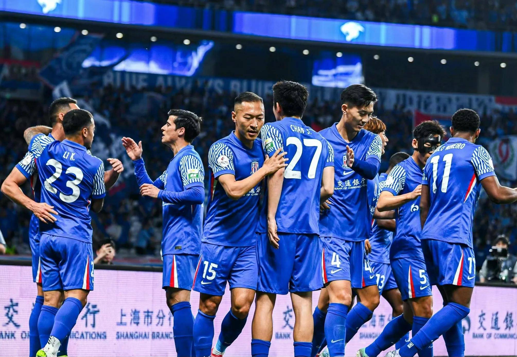 上海申花备战中,迎战山东海之队 上海申花备战中,迎战山东海之队