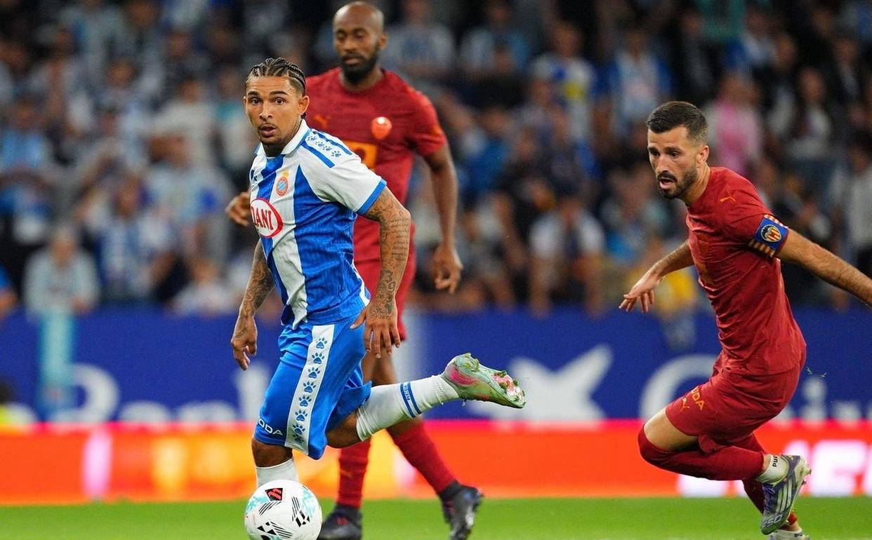 包含马德里竞技将与巴伦西亚争夺胜利的词条 包含马德里竞技将与巴伦西亚争夺胜利的词条