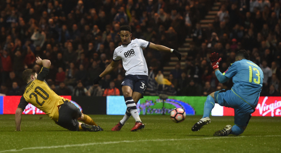 包含普雷斯顿主场遭遇逆转，近期不稳定的词条