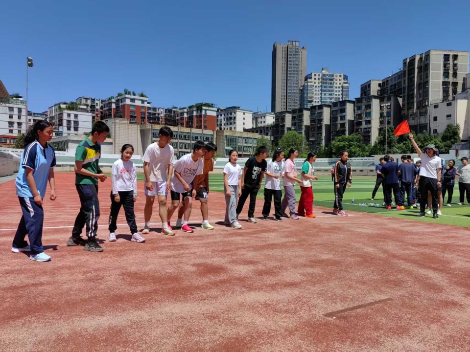 关于运动员备战精神饱满，争取好成绩的信息