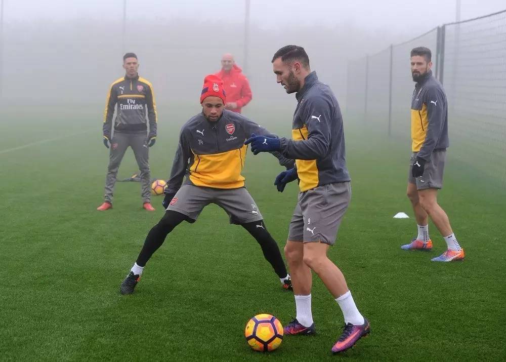 关于强强对话，看谁能笑到最后的信息